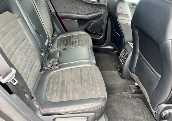 Ford Kuga cena 93500 przebieg: 143000, rok produkcji 2020 z Wiązów małe 154